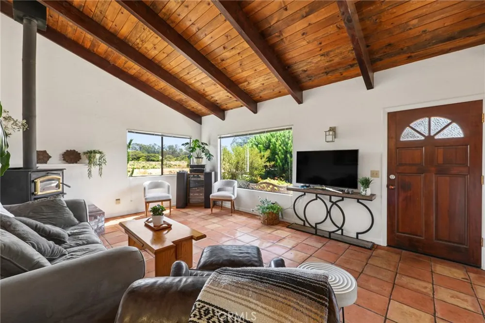 590 Skyline Drive Los Osos, CA 93402