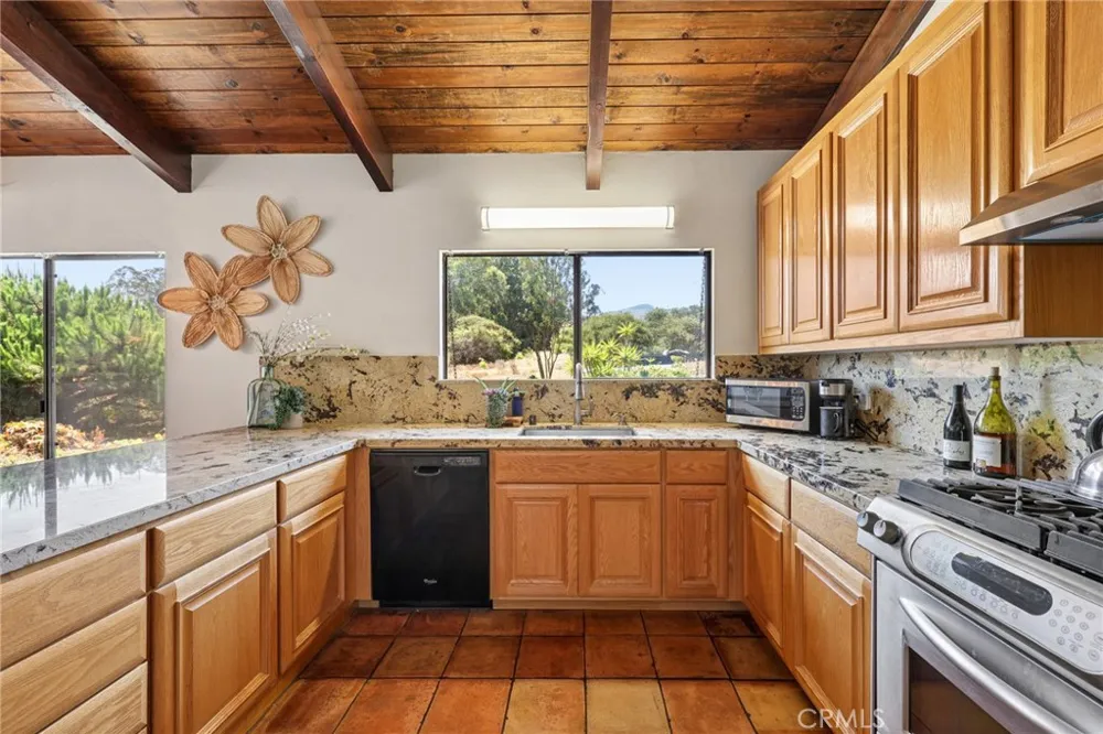 590 Skyline Drive Los Osos, CA 93402