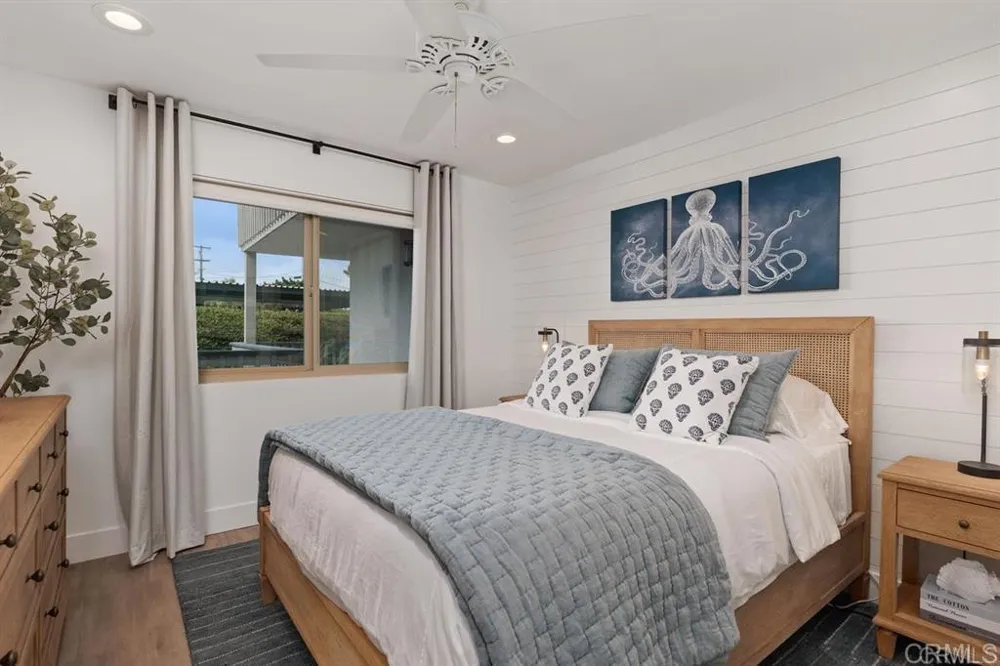 640 W Solana Circle #11 Solana Beach, CA 92075
