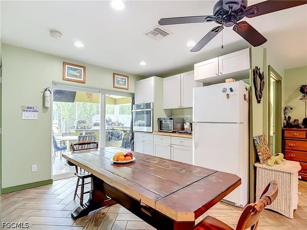 Pompano Avenue Cape Coral, FL 33991