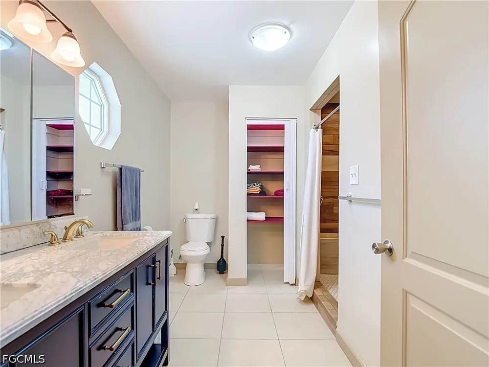 Pompano Avenue Cape Coral, FL 33991