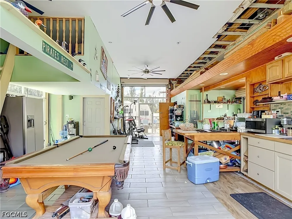 Pompano Avenue Cape Coral, FL 33991