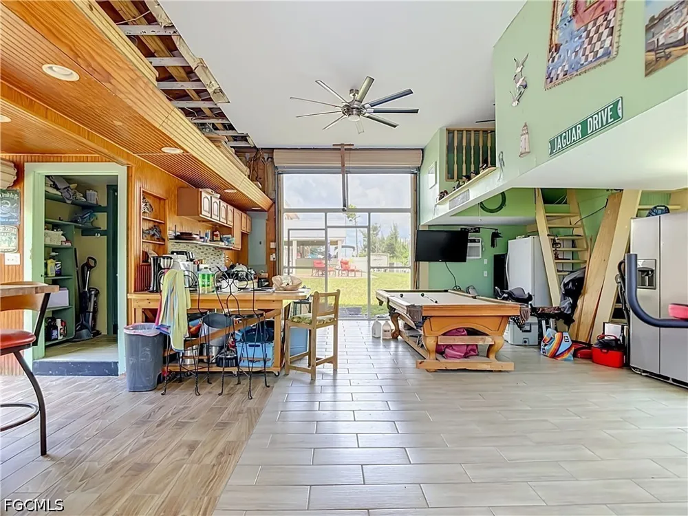 Pompano Avenue Cape Coral, FL 33991