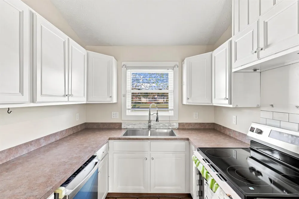 5106 Seagrape Drive Fort Pierce, FL 34982