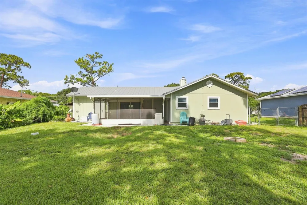 5106 Seagrape Drive Fort Pierce, FL 34982