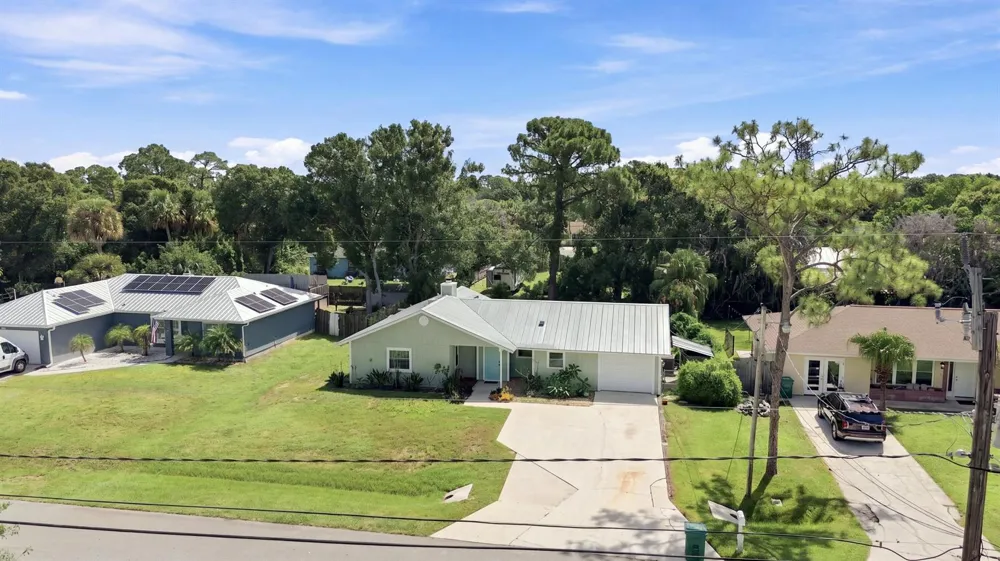 5106 Seagrape Drive Fort Pierce, FL 34982