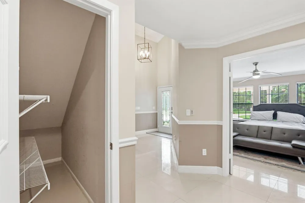 6186 Duckweed Road Lake Worth, FL 33449