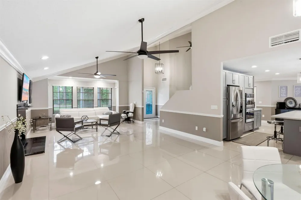 6186 Duckweed Road Lake Worth, FL 33449