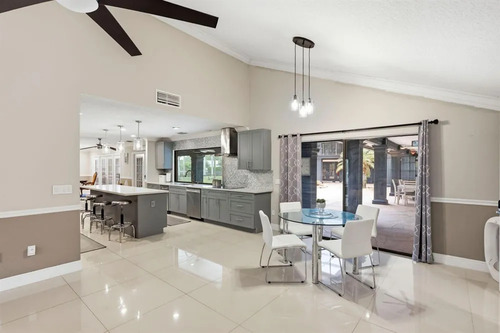 6186 Duckweed Road Lake Worth, FL 33449