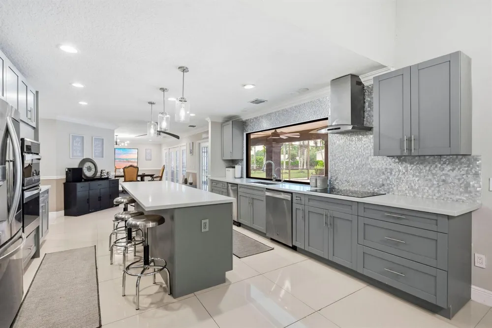 6186 Duckweed Road Lake Worth, FL 33449