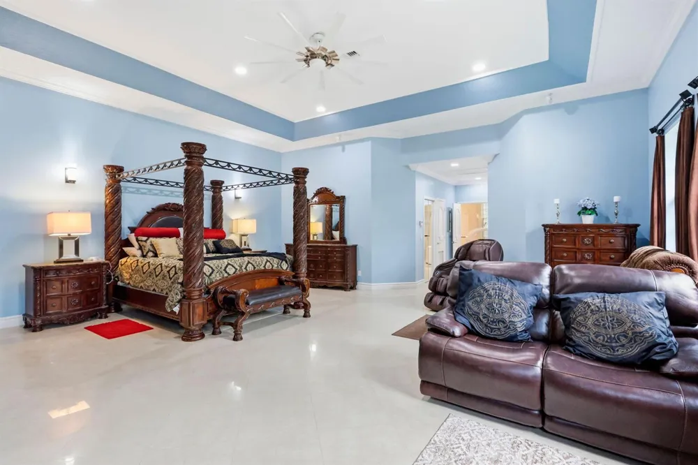 6186 Duckweed Road Lake Worth, FL 33449