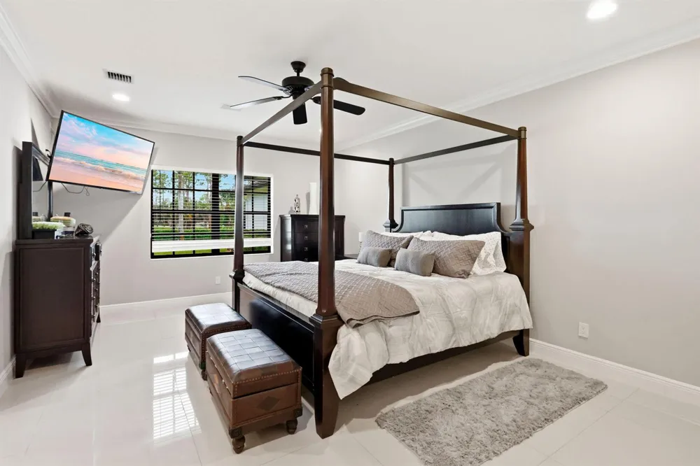 6186 Duckweed Road Lake Worth, FL 33449