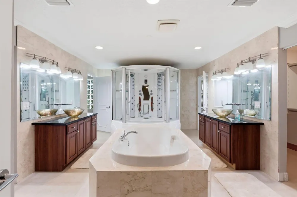 6186 Duckweed Road Lake Worth, FL 33449