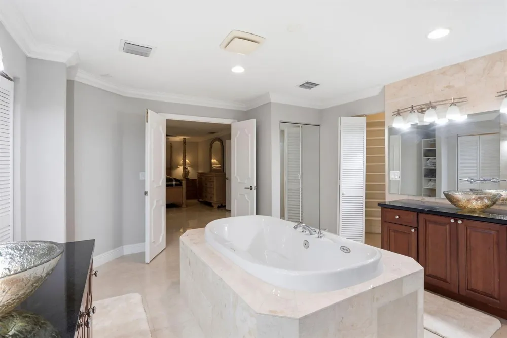 6186 Duckweed Road Lake Worth, FL 33449