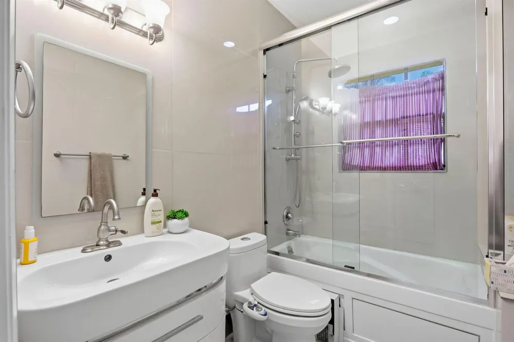 6186 Duckweed Road Lake Worth, FL 33449