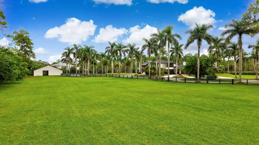 6186 Duckweed Road Lake Worth, FL 33449