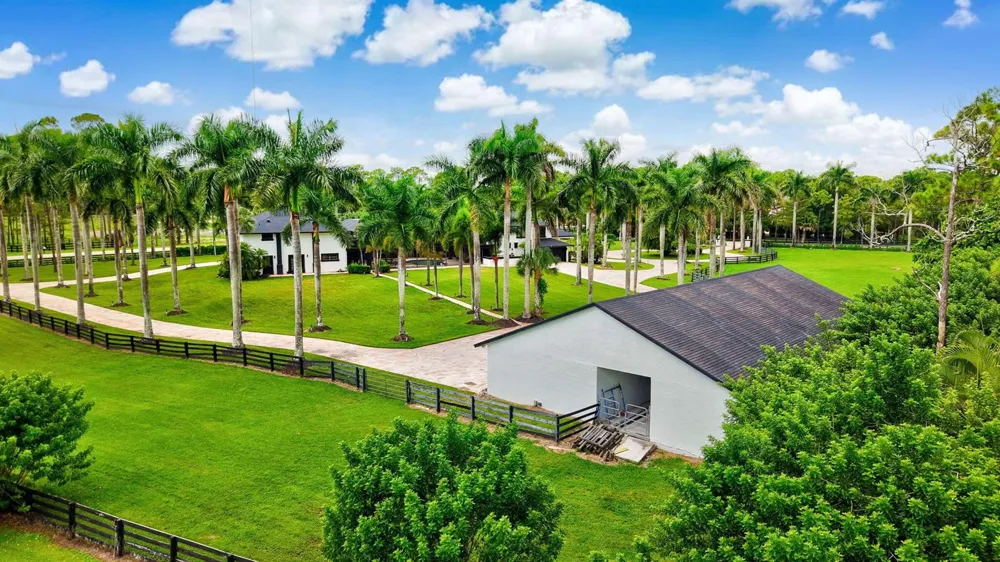 6186 Duckweed Road Lake Worth, FL 33449
