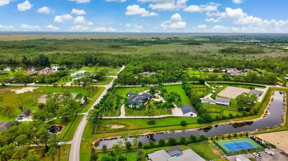 6186 Duckweed Road Lake Worth, FL 33449