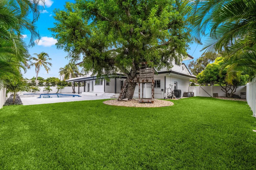 5100 NE 30TH TERRACE Lighthouse Point, FL 33064