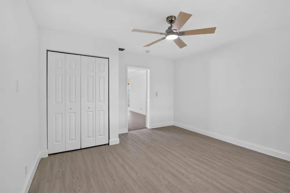 3390 NW 42nd Street Lauderdale Lakes, FL 33309