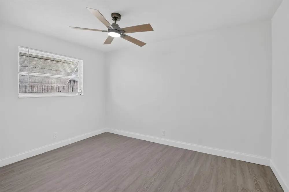 3390 NW 42nd Street Lauderdale Lakes, FL 33309