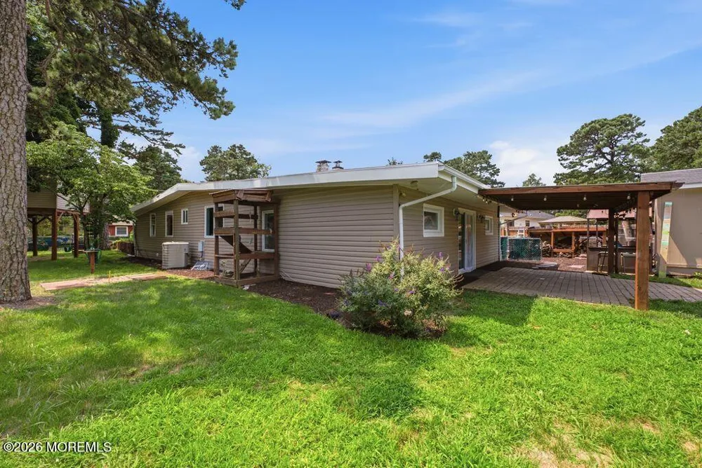 49 Wildgeese Circle Browns Mills, NJ 08015