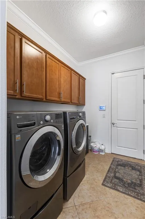 614 165th Street E Bradenton, FL 34212