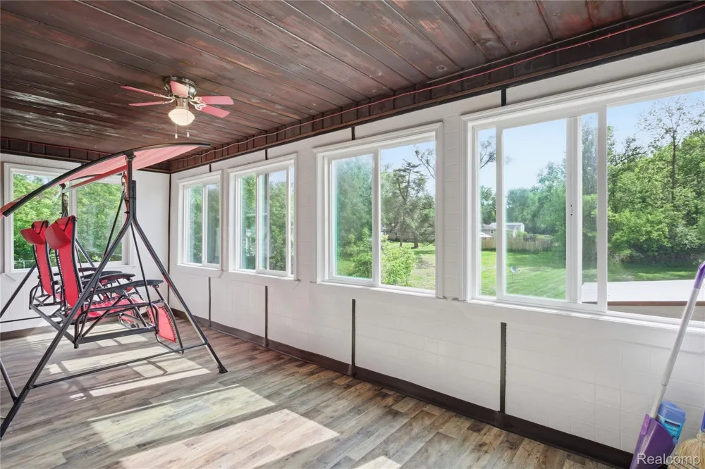 2705 Glendale Road Summit Township, MI 49203