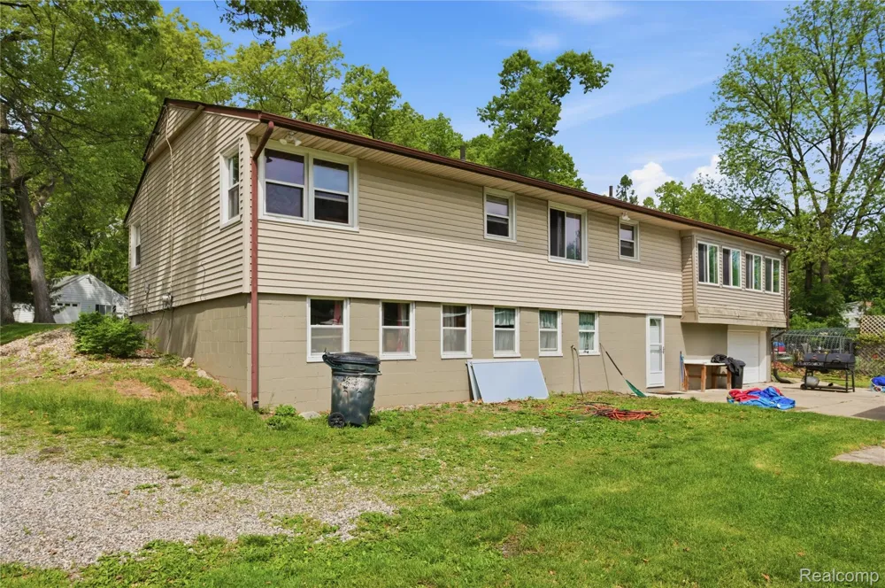 2705 Glendale Road Summit Township, MI 49203
