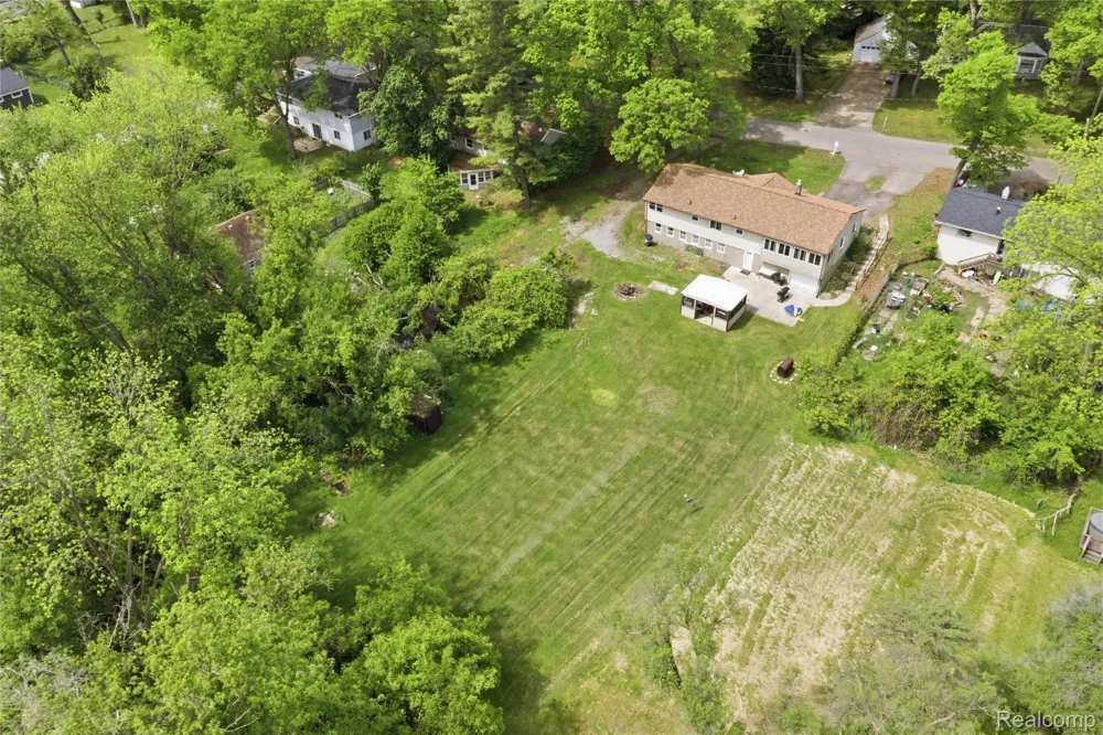 2705 Glendale Road Summit Township, MI 49203