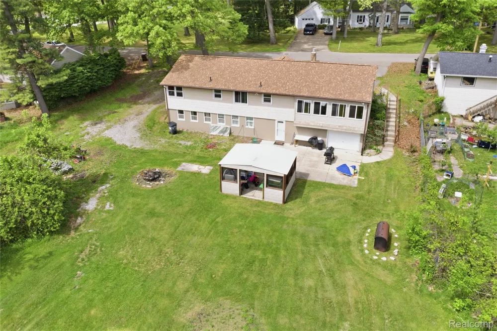2705 Glendale Road Summit Township, MI 49203