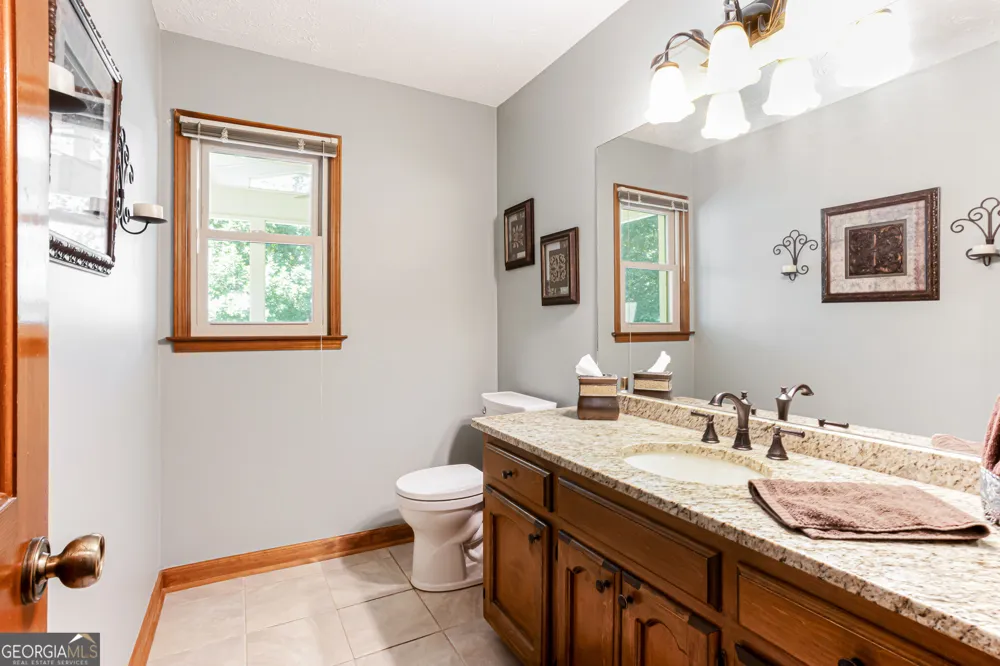 2431 Chimney Top Lane Snellville, GA 30078