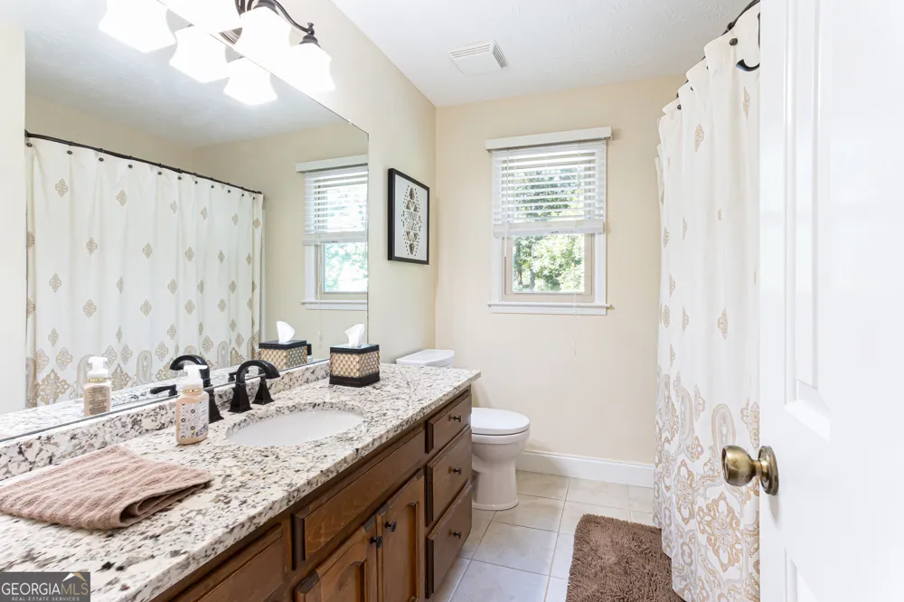 2431 Chimney Top Lane Snellville, GA 30078