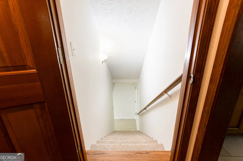 2431 Chimney Top Lane Snellville, GA 30078
