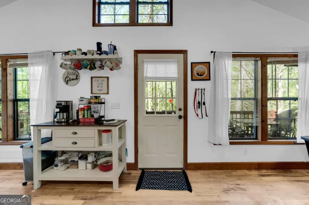294 Brookwood LN Clarkesville, GA 30523