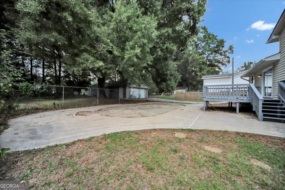 139 Caldwell DR Hampton, GA 30228