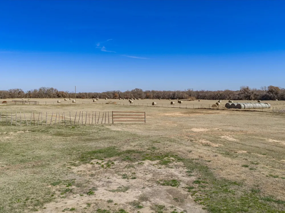 Hwy 4 Lipan, TX 76462