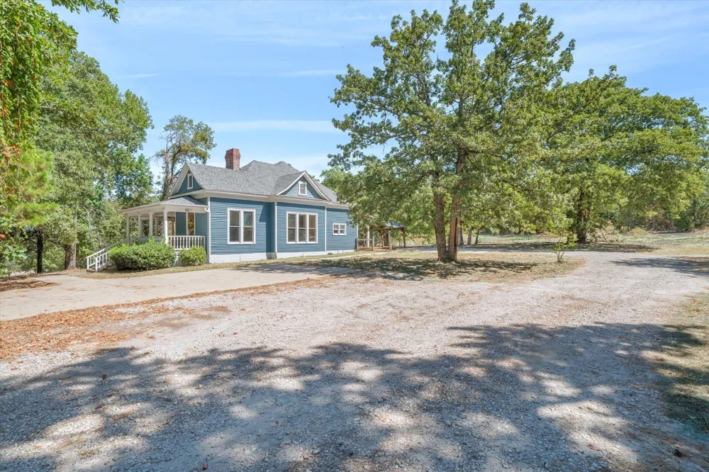 3615 County Road 2330 Mineola, TX 75773