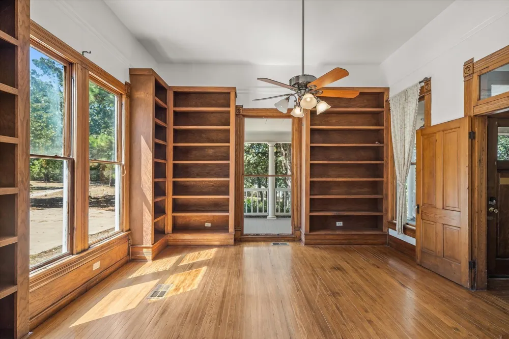 3615 County Road 2330 Mineola, TX 75773