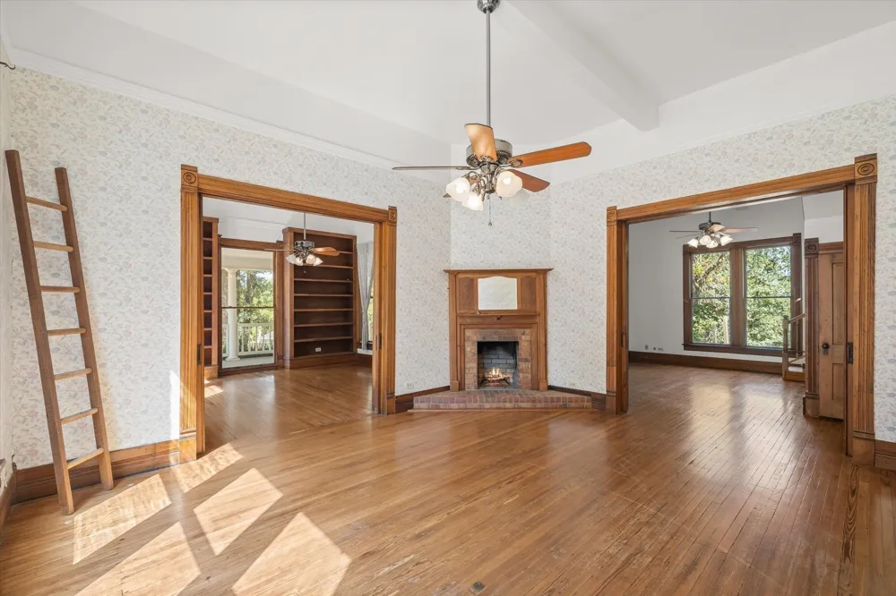 3615 County Road 2330 Mineola, TX 75773