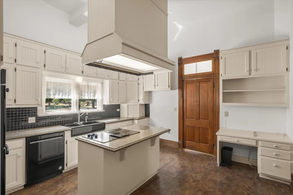 3615 County Road 2330 Mineola, TX 75773