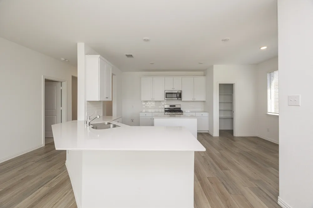 2406 Bold Venture Drive Forney, TX 75126