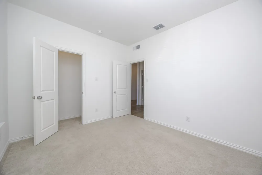 2406 Bold Venture Drive Forney, TX 75126