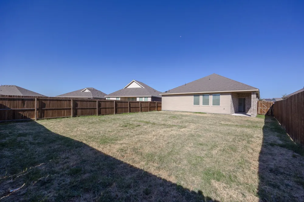 2406 Bold Venture Drive Forney, TX 75126