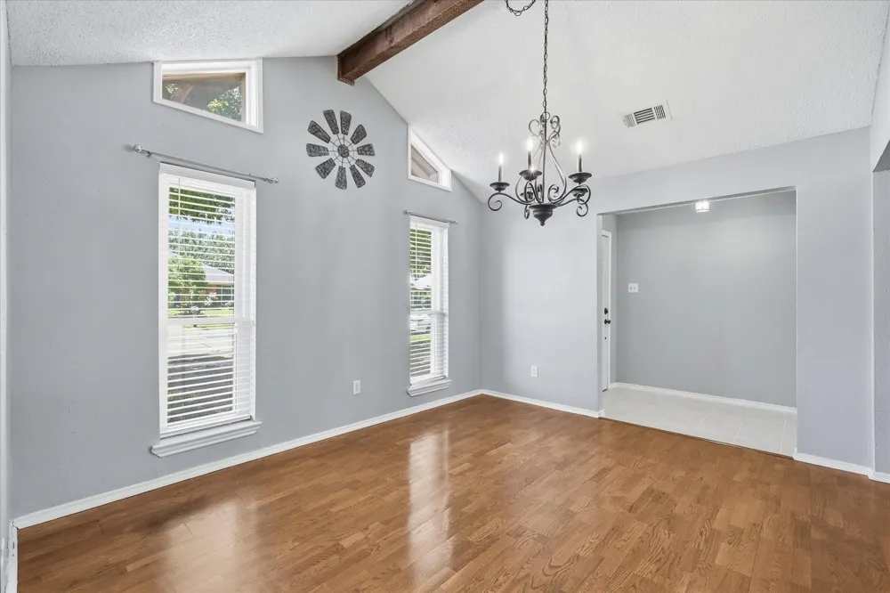 1000 Oxfordshire Drive Carrollton, TX 75007