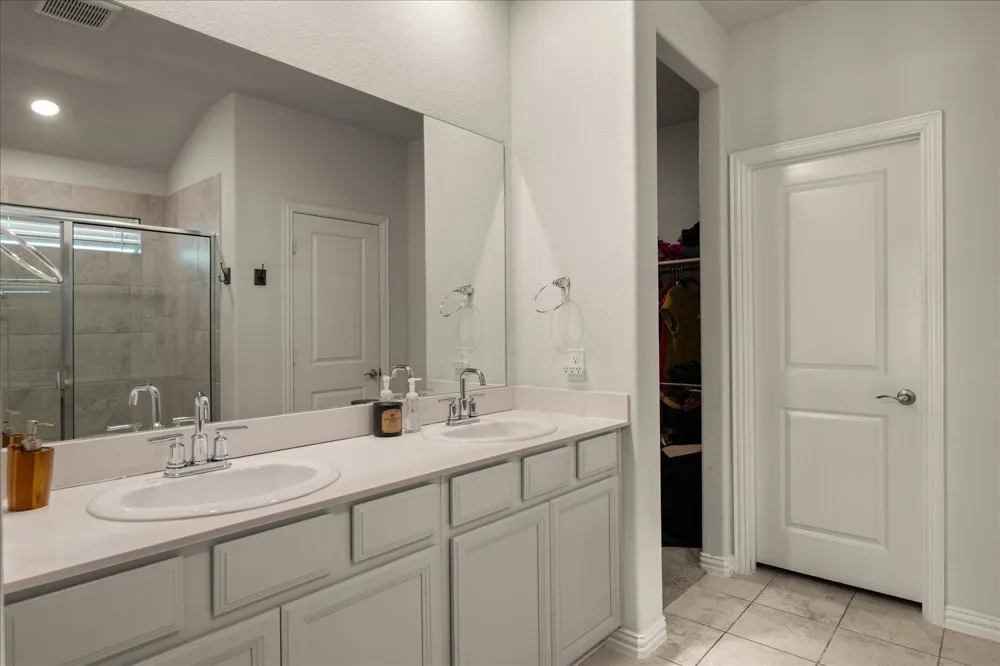 756 Cascade Lane Princeton, TX 75407