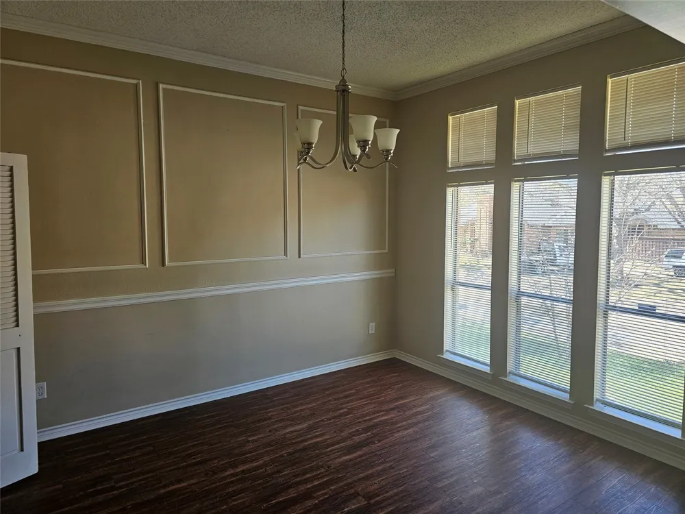 1340 Grand Teton Drive DeSoto, TX 75115