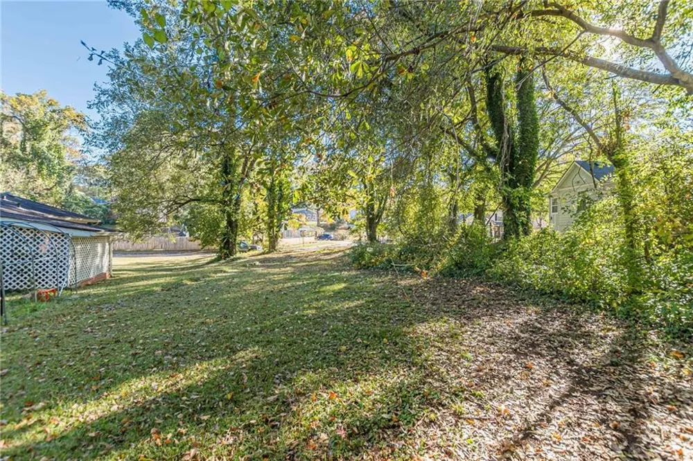 437 Oak Drive Hapeville, GA 30354