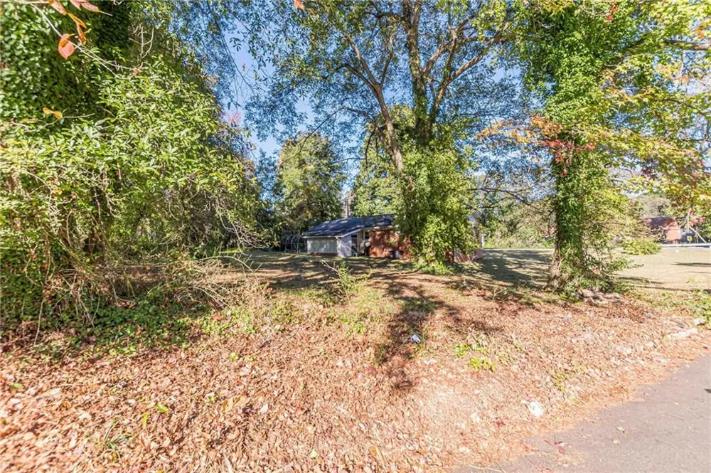 437 Oak Drive Hapeville, GA 30354