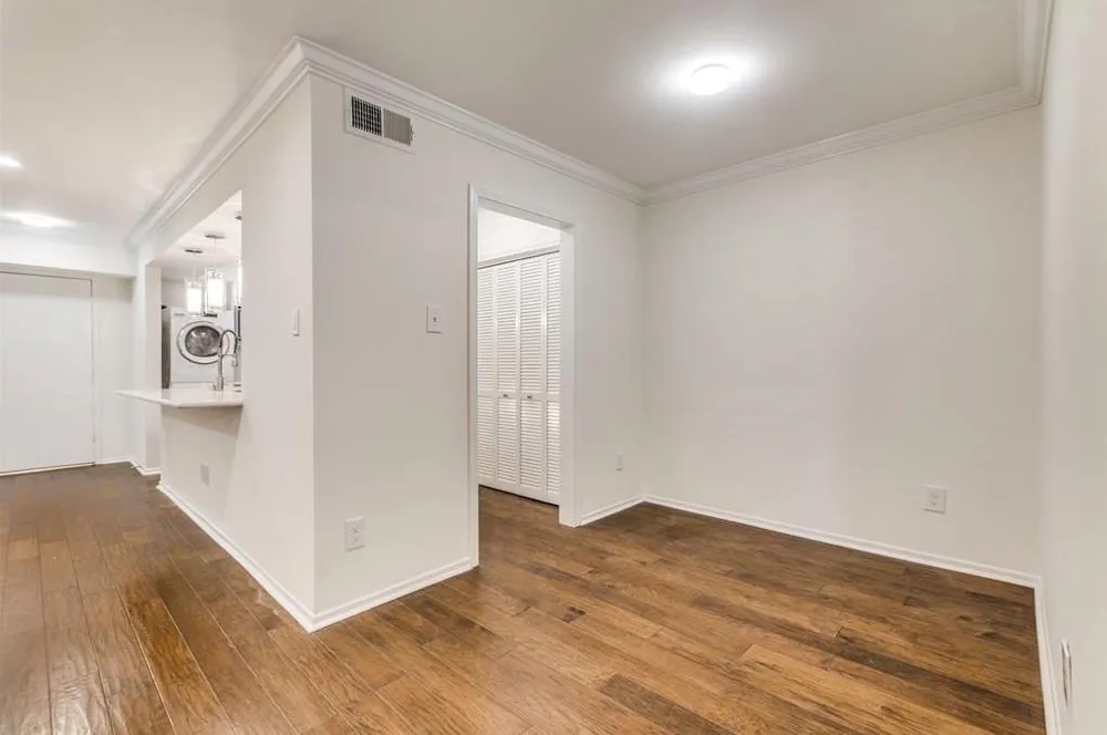 357 Post Oak Lane #304 Houston, TX 77024